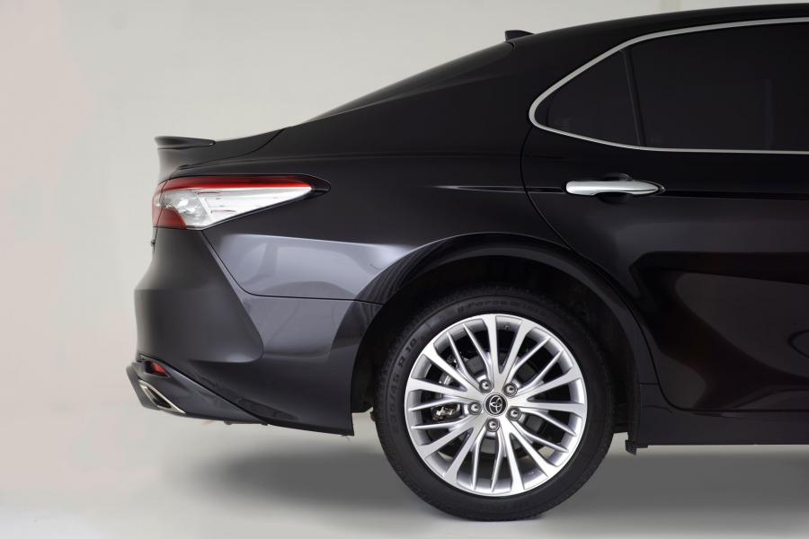 Детали экстерьера Toyota Camry by MTR Design 2019 года  (фото 7 из 10)